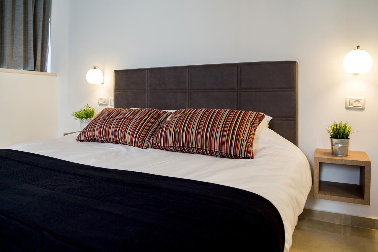 Johnny Hotel Йерусалим Екстериор снимка