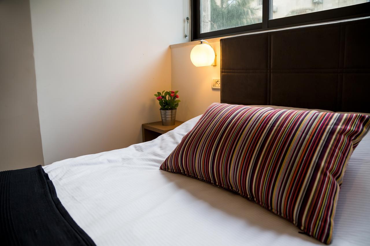 Johnny Hotel Йерусалим Екстериор снимка
