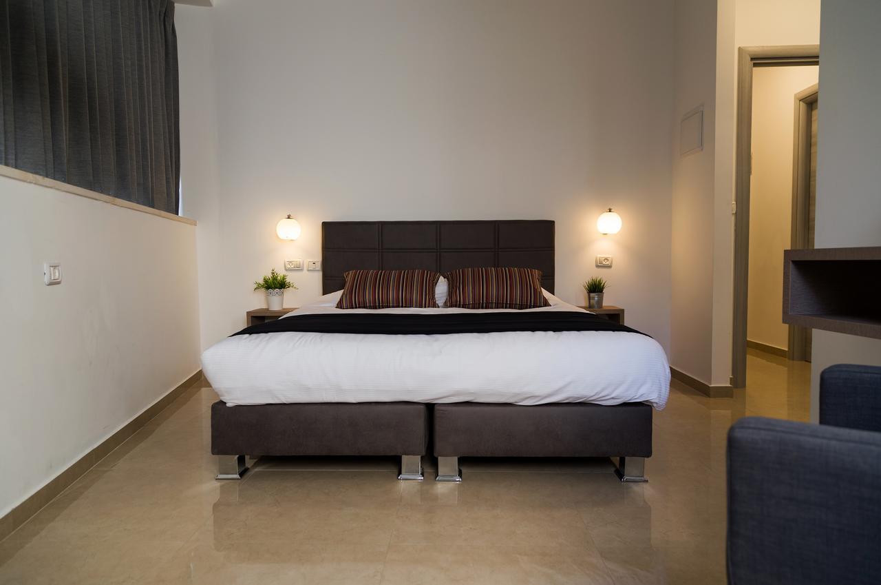 Johnny Hotel Йерусалим Екстериор снимка