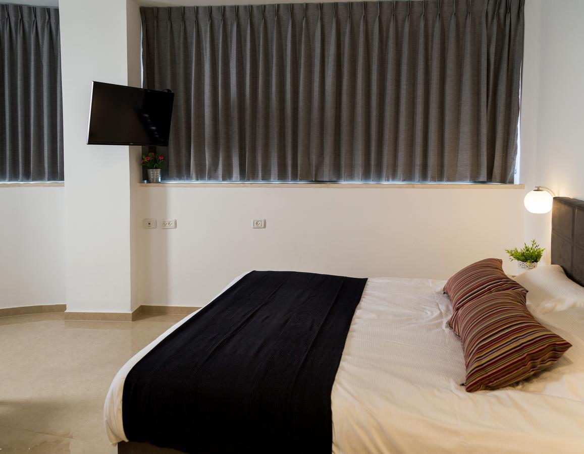 Johnny Hotel Йерусалим Екстериор снимка